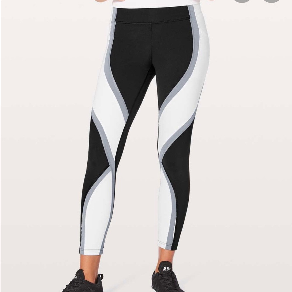 Lululemon wild twist pants
